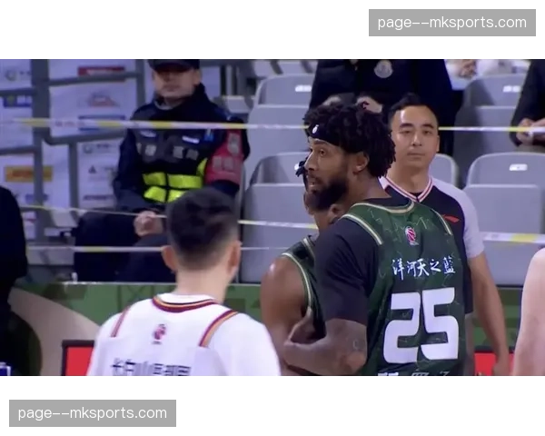 南京天之蓝内线攻坚效率不足 挡拆配合成功率偏低