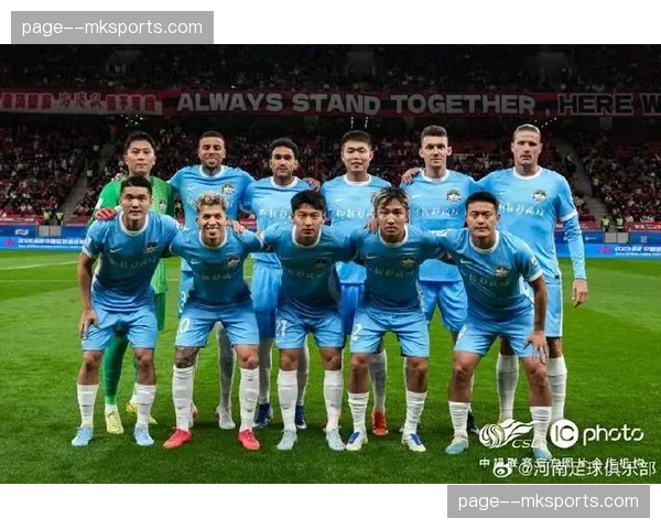 河南队迈达纳与卢卡斯马亚组合，双外援中卫效果未达预期